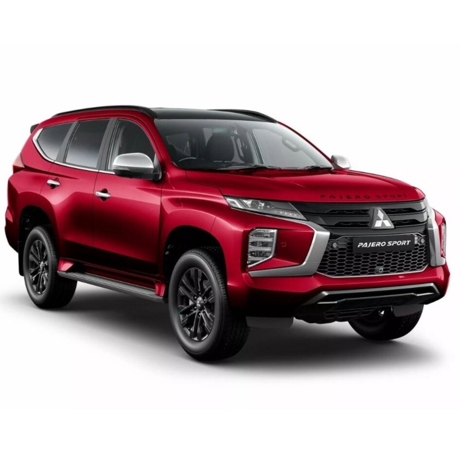 Rent Mitsubishi Pajero Sport white 7-seater luxury SUV in Pattaya