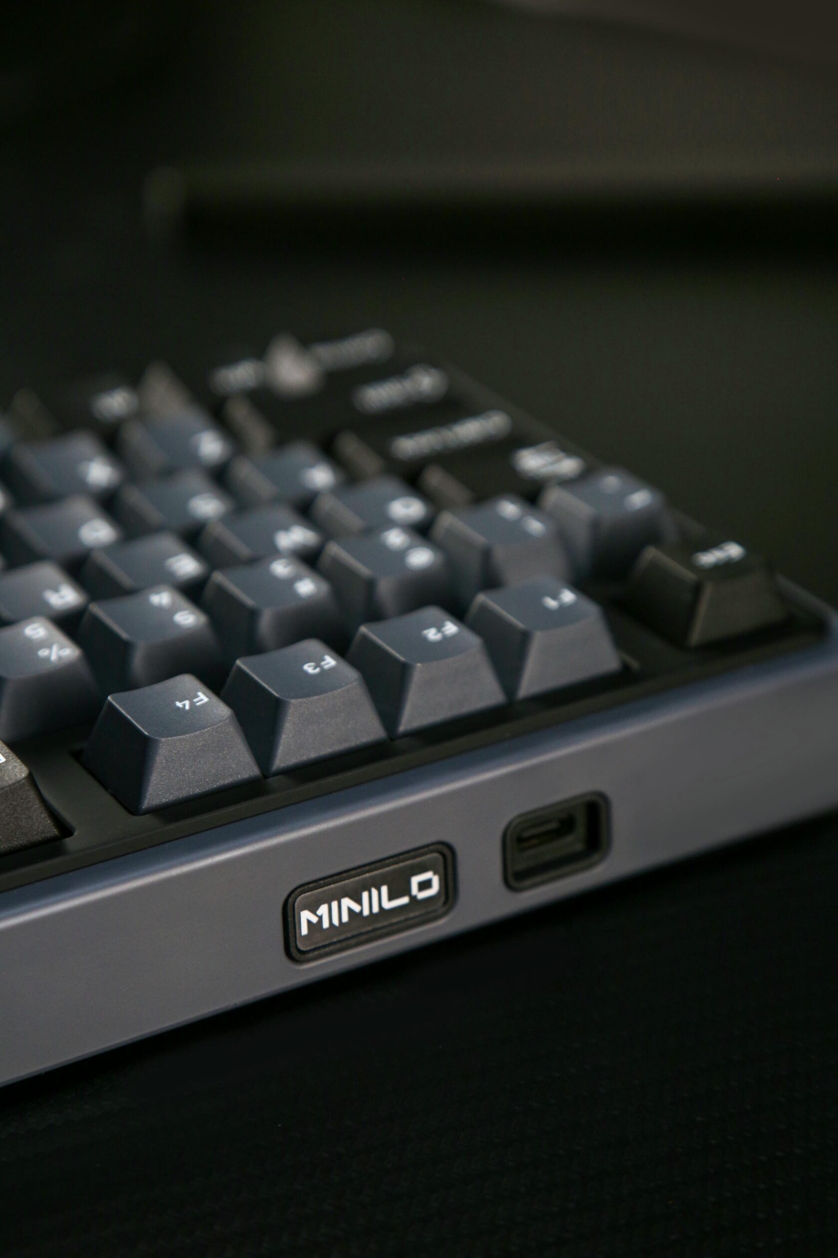 Varmilo Minilo75 HE Black