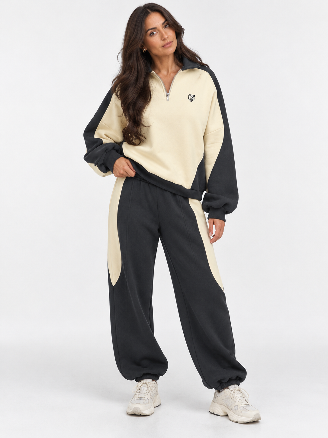 Жіночий теплий костюм oversize на флісі графіт — NAOMI