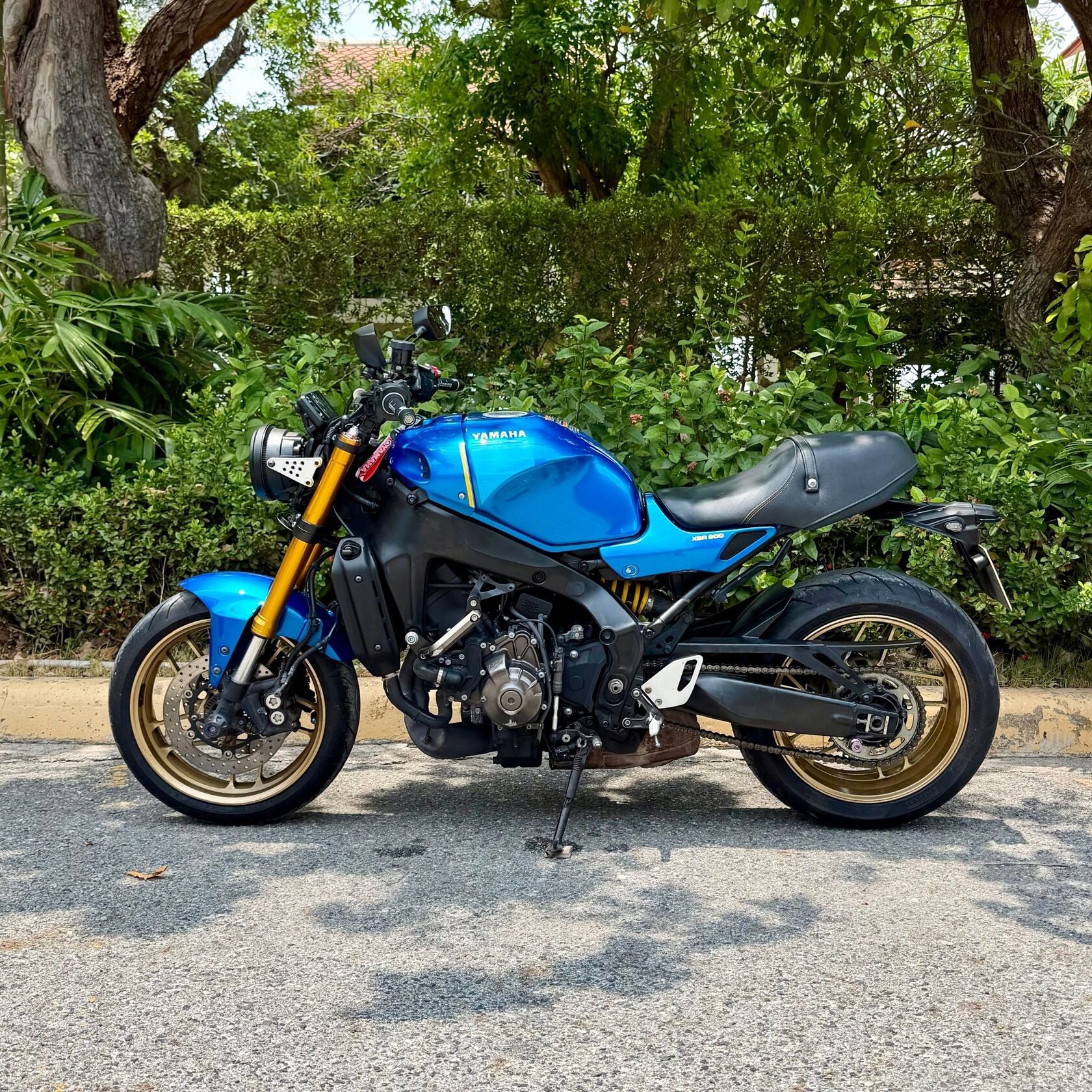 Yamaha XSR900 2nd Gen motorbike rental Pattaya, premium neo-retro big bike at Best Motors showroom Jomtien.