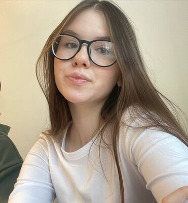 Полина