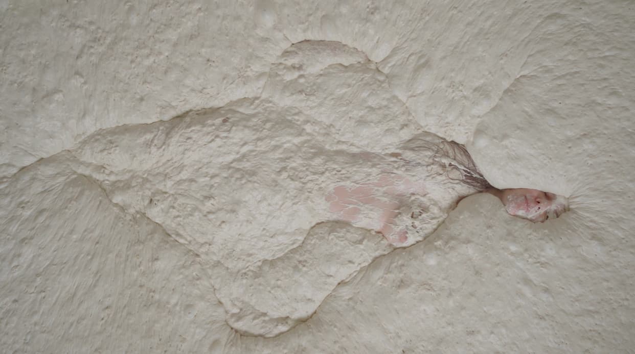 Саша Кипсоне, Зеркально горящее