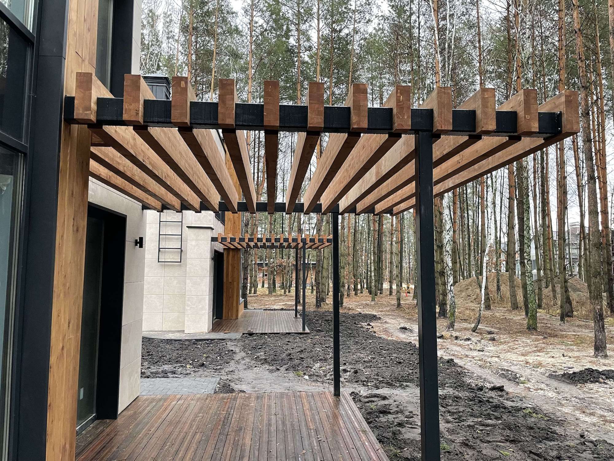 Пергола з модрини