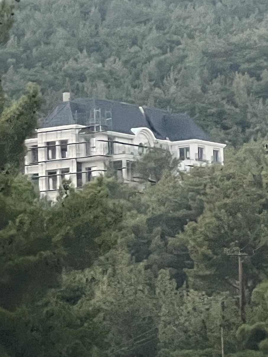 A classic mansion in a modern design