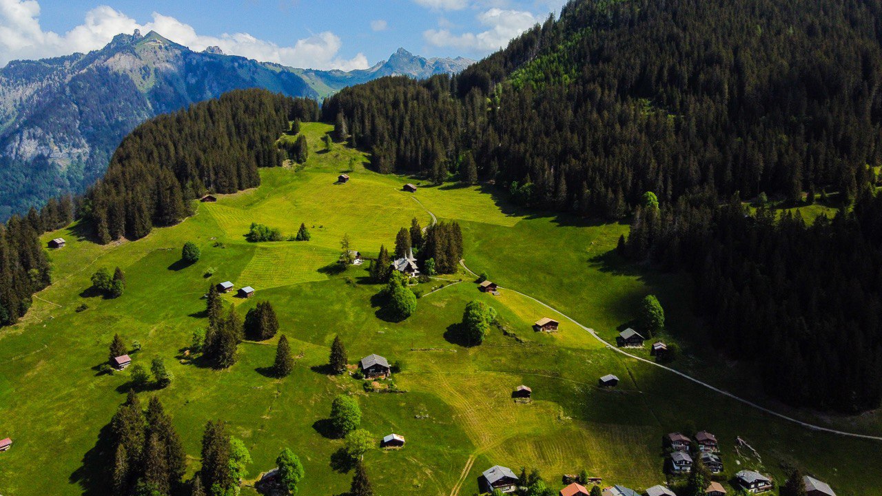 FINMA gives forth partly revised Circular on “Direct transmission”