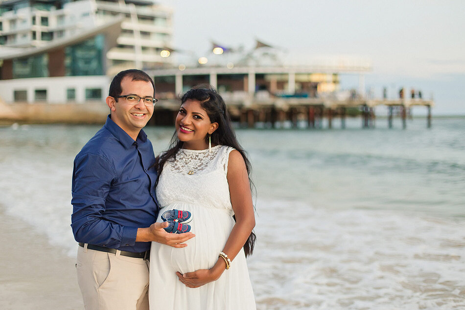 sunset-mombasa-beach-maternity-photography-lola-lisha