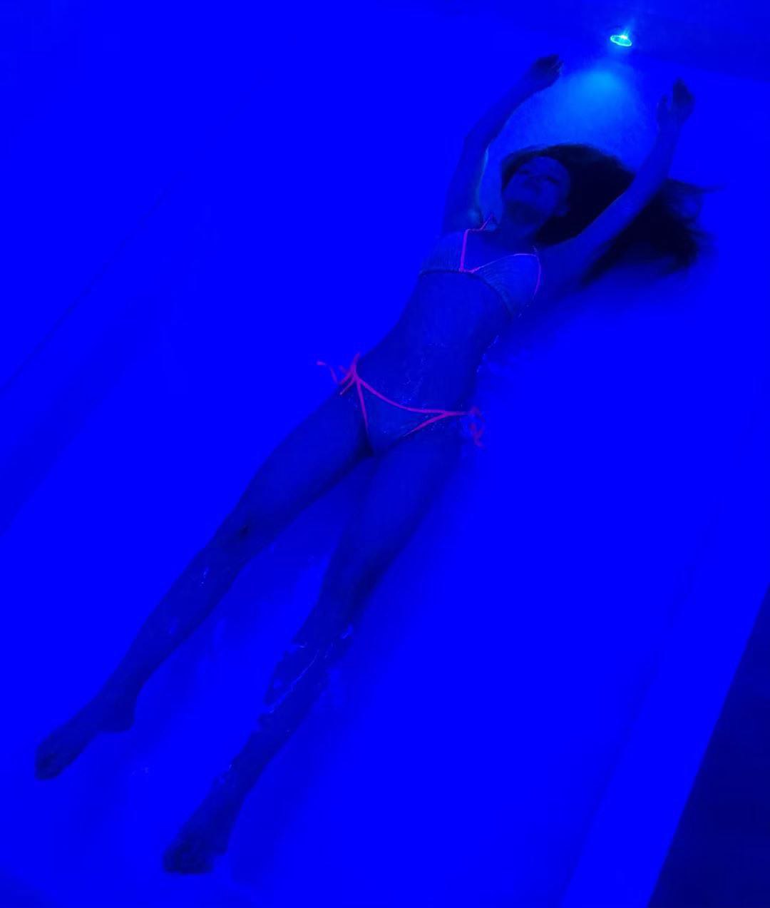 Simple Float Regular Price Page