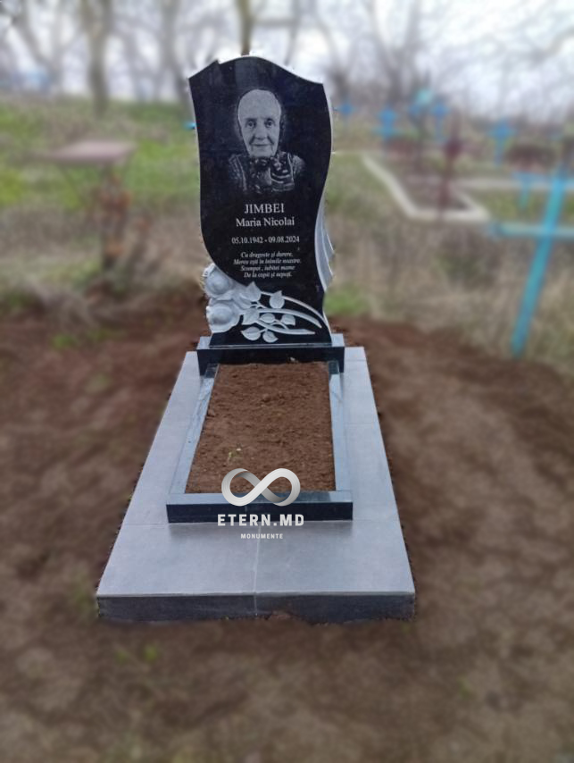 monumente frumoase din granit etern moldova chisinau
