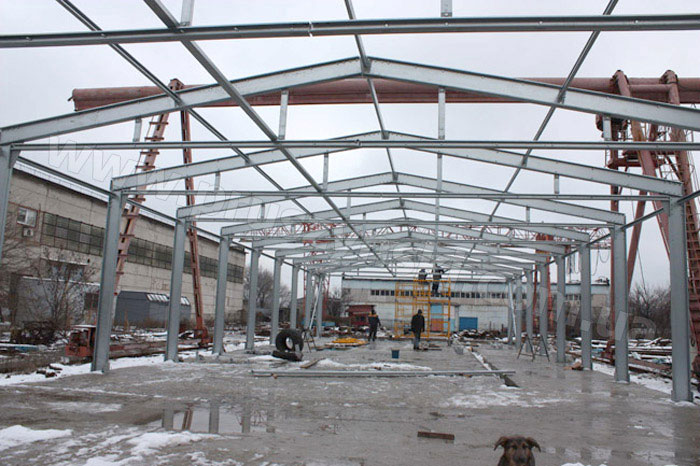 Конструкції ЛСТК для швидкомонтованих будівель