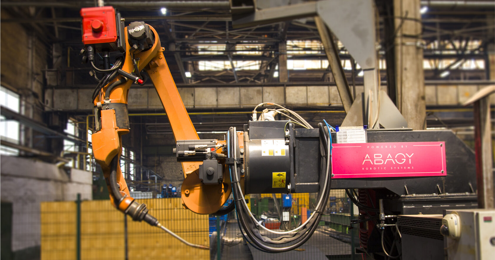 Pipe welding fashion robot