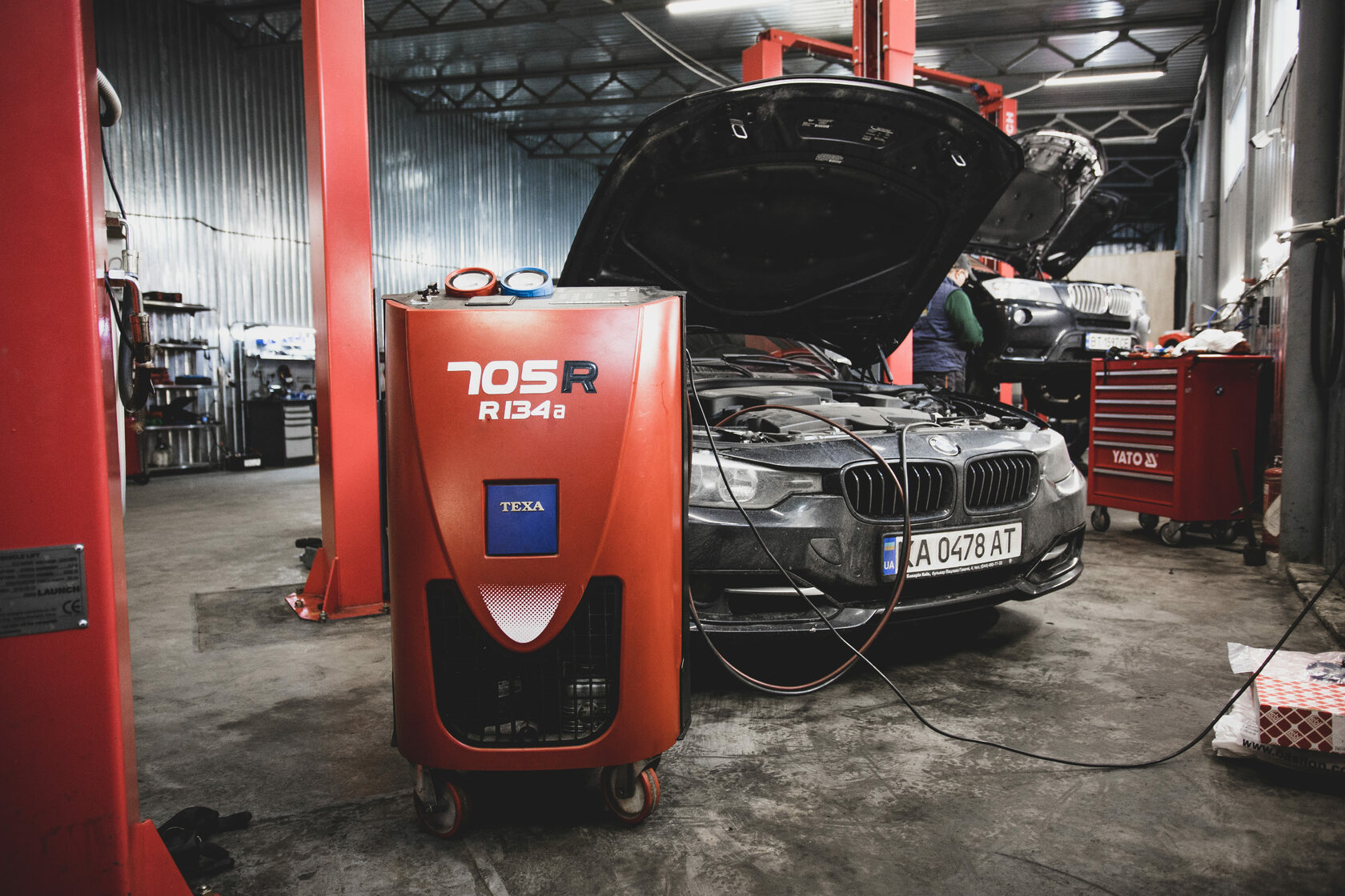 Заправка кондиціонеру БМВ