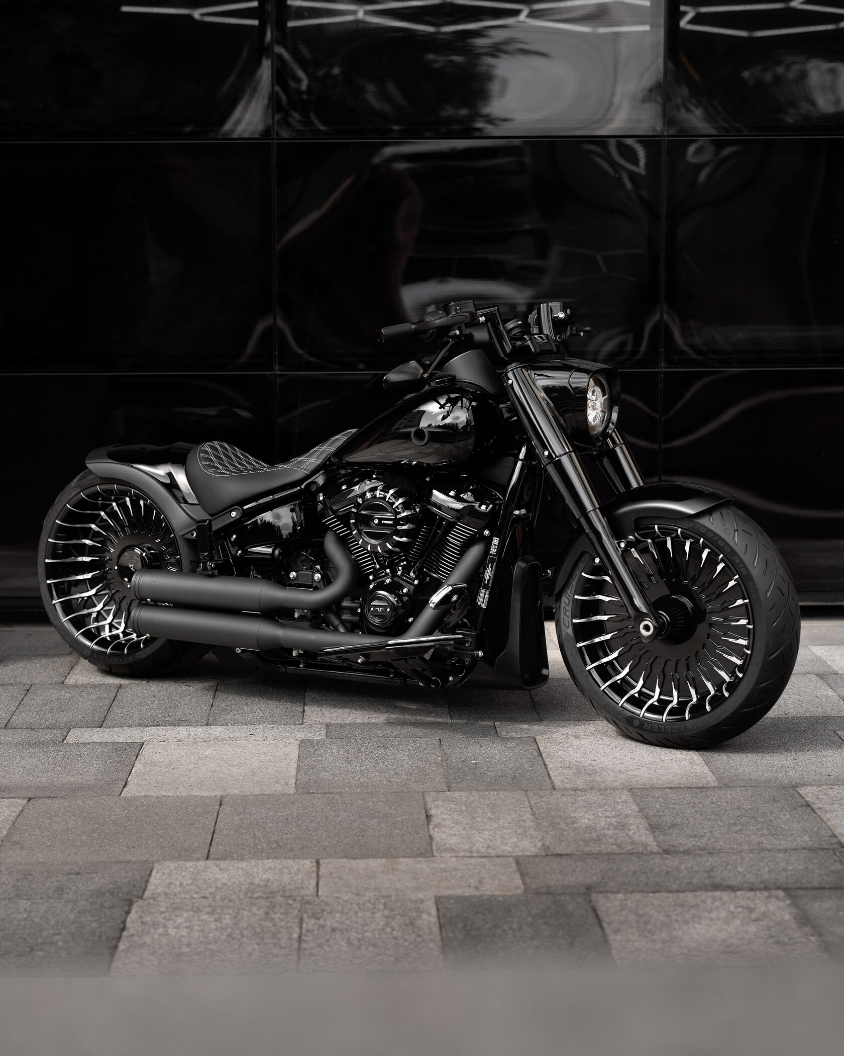 Fat Box Rim FATBOX by BOX39 — Custom Wide-Tire Motorcycle from Dubai