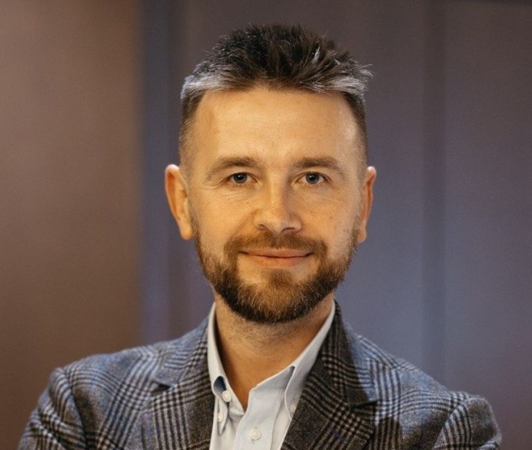 Фото спікера