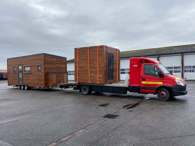 Доставка будинку на колесах