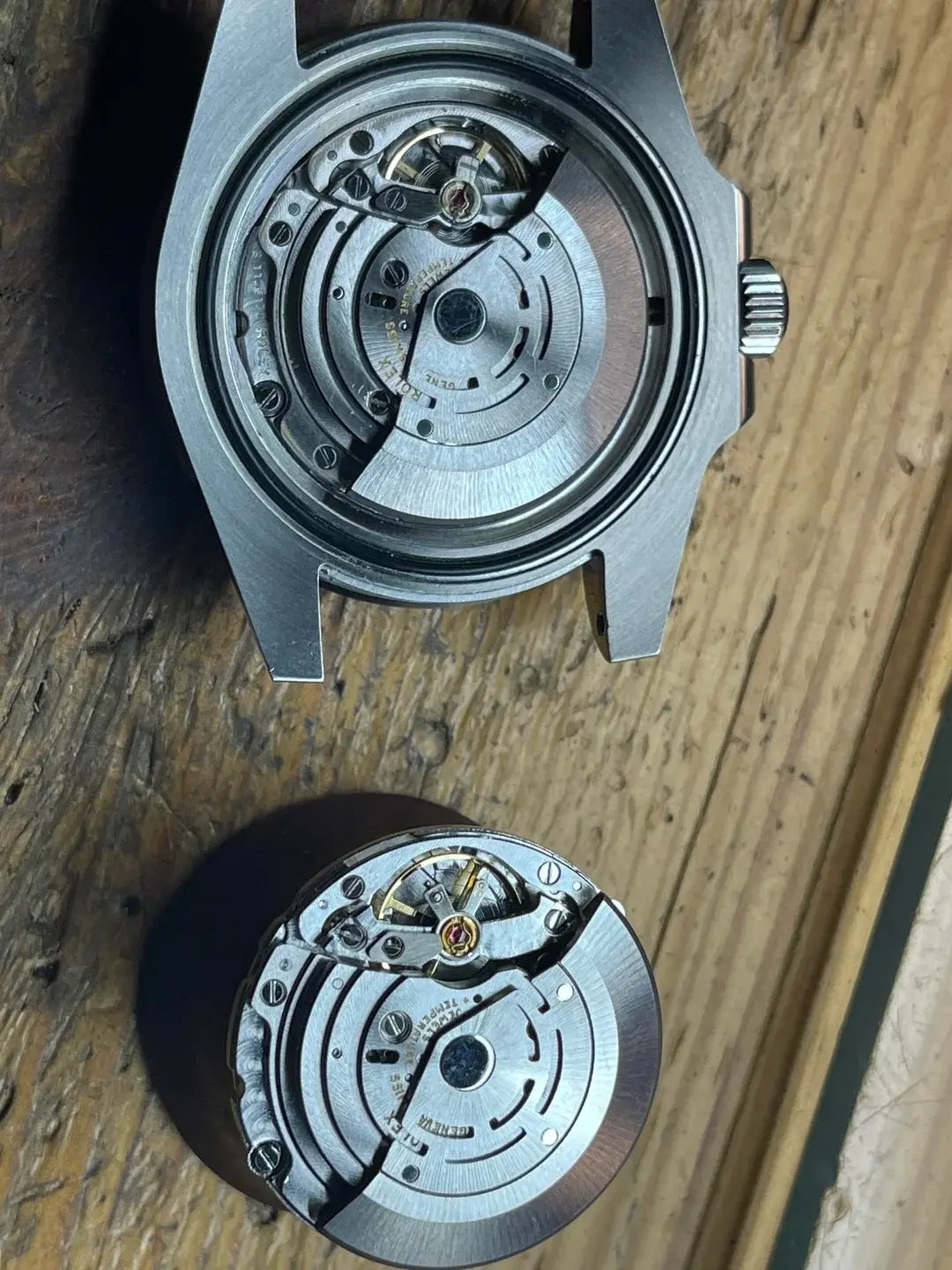 Uhrwerk durch Sichtboden – Frankenstein-Uhr Inspektion ChronoMarket Berlin
