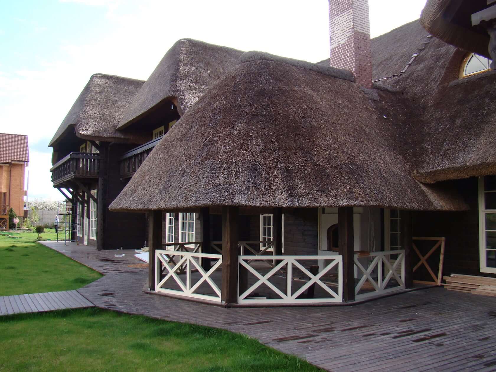 Дерев'яна тераса