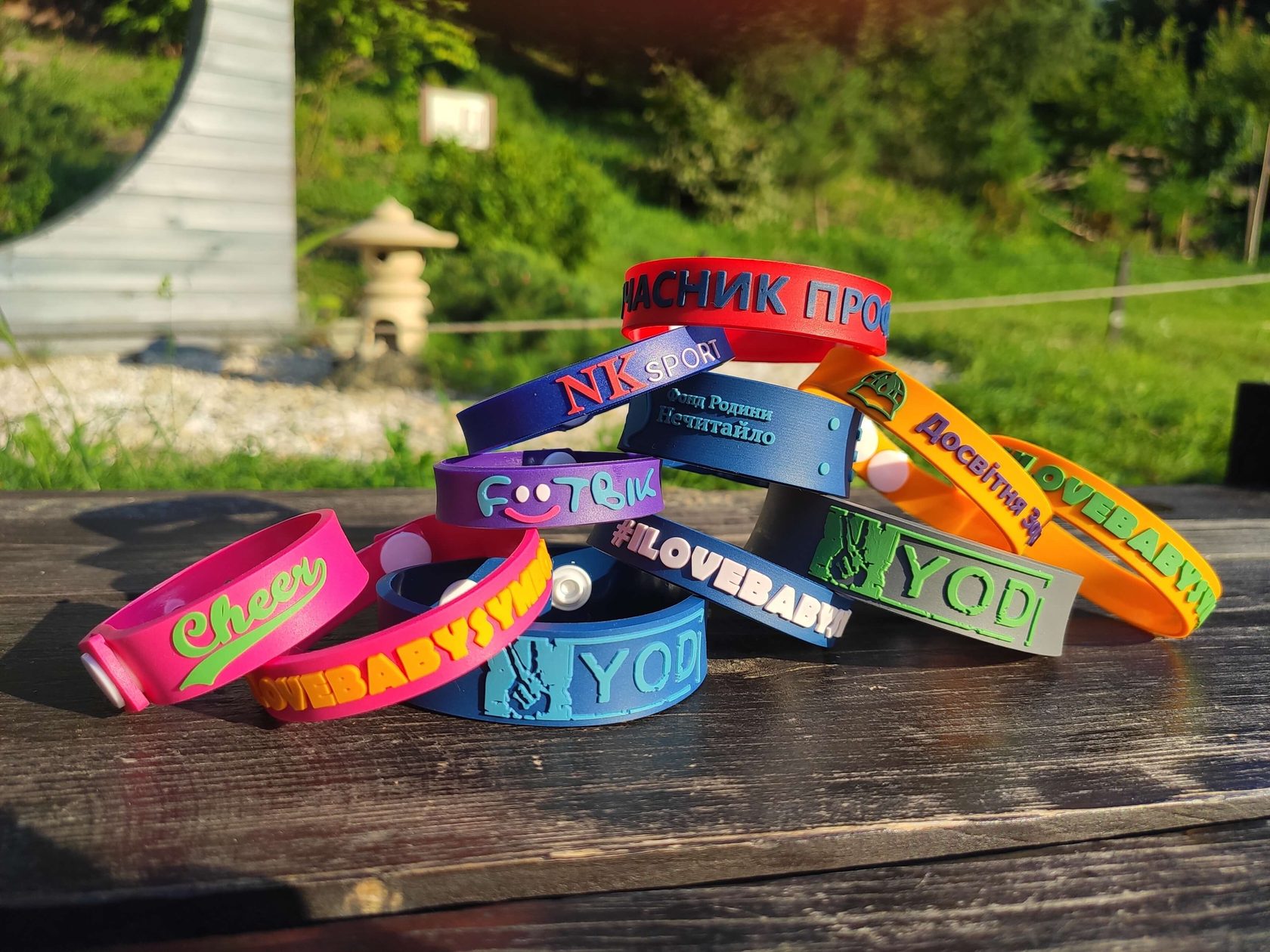 Резиновые браслеты оптом на заказ | Купить браслеты в Киеве, Харькове ...