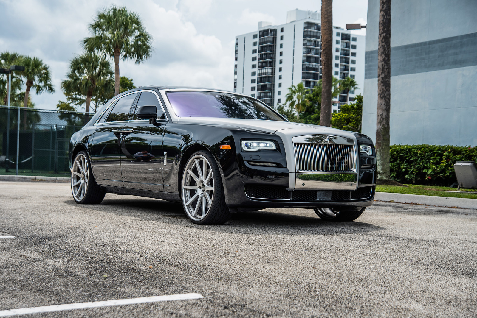 Rolls Royce Ghost Black