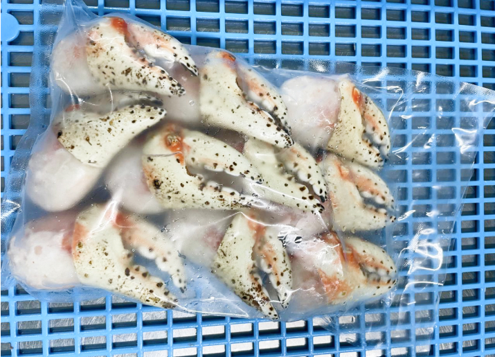 Red King Crab Claw vacuum package 