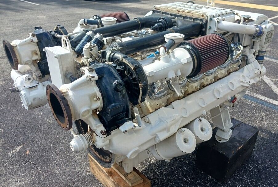 MAN D2842 V12 marine diesel engine — MAN D2842 spare parts sourced by IWH from Turkey