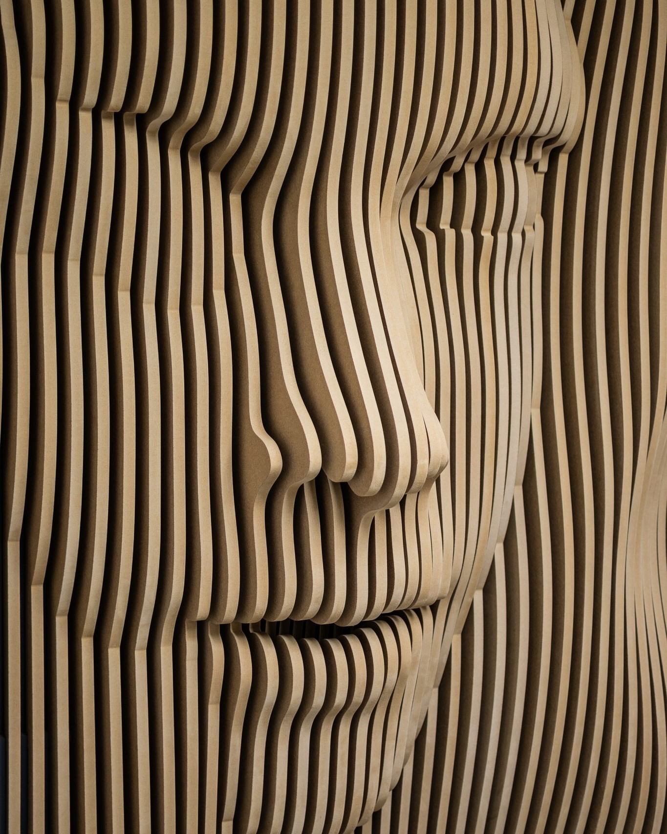 Modern living room with a striking feature wall