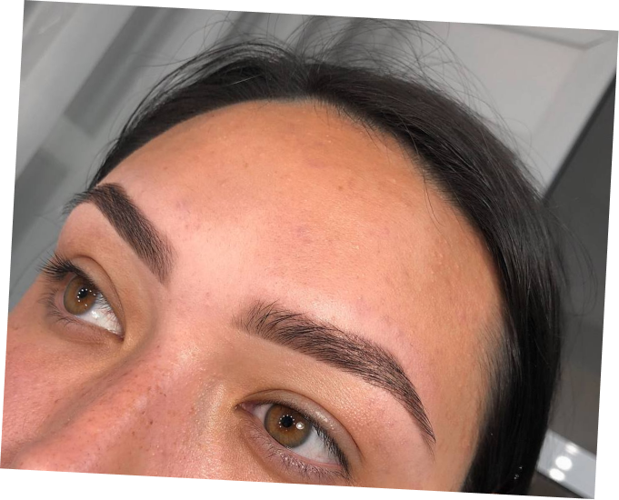 Послуги по бровах у Women's Beauty Academy