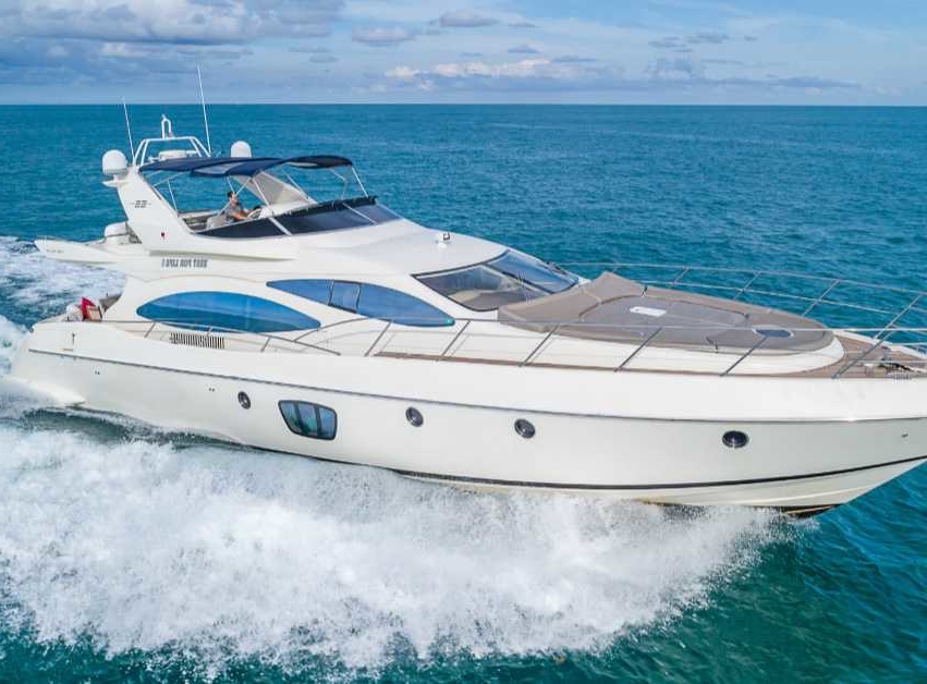 68’ AZIMUT — фото из каталога MHP Miami