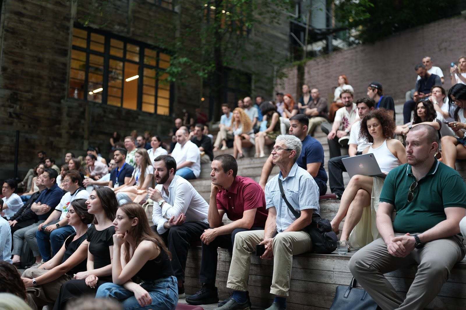 Startup Büro — community gathering