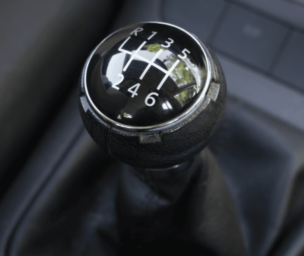 Manual Car driving lesson in Gravesend