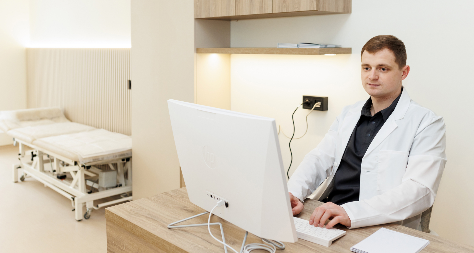 лікар-судинний хірург, флеболог Палій Віктор Михайлович