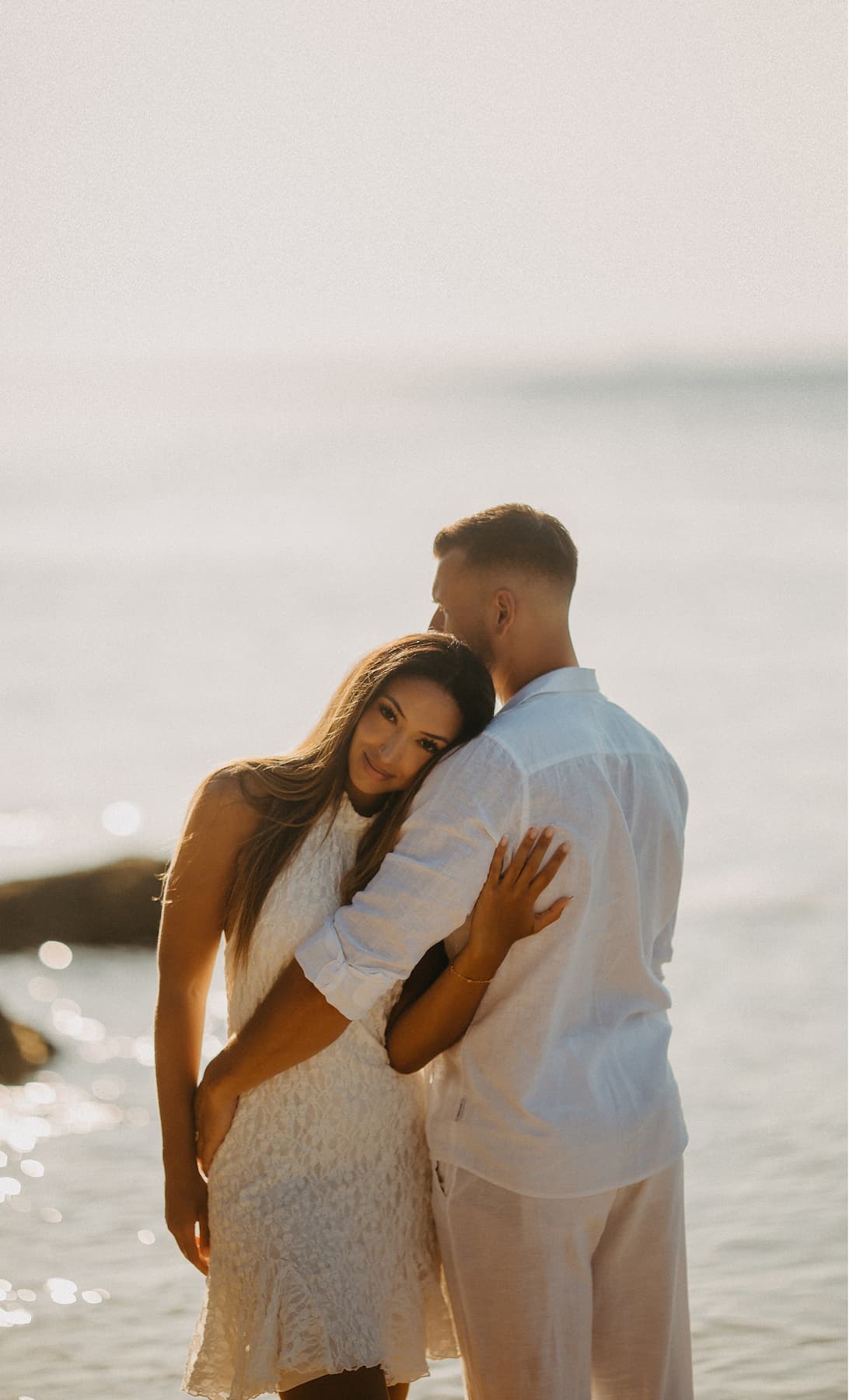 romantic couple photos Koh Samui ocean view