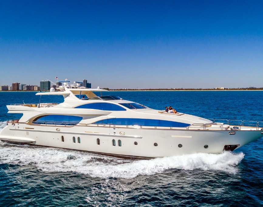 116’ AZIMUT — фото из каталога MHP Miami
