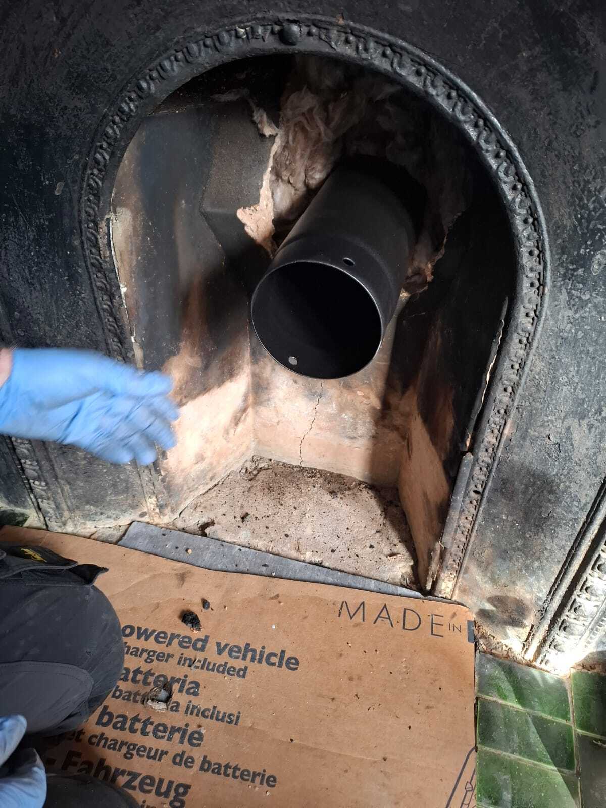 Flue pipe connection