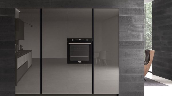 черные глянцевые кухни фото