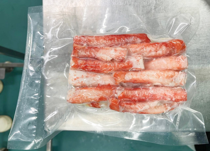 Red King Crab merus meat vacuum package 