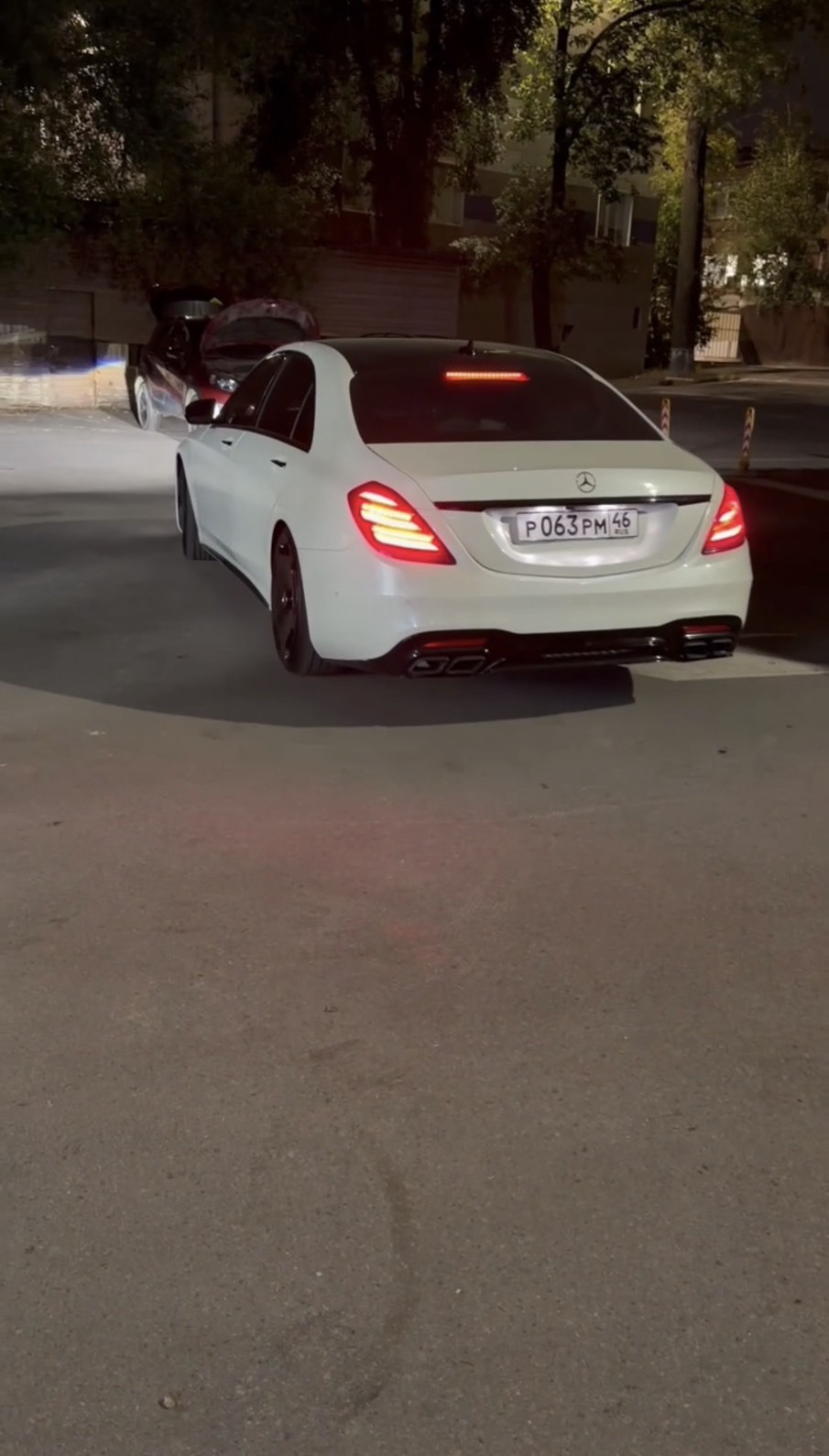 MERCEDES S63