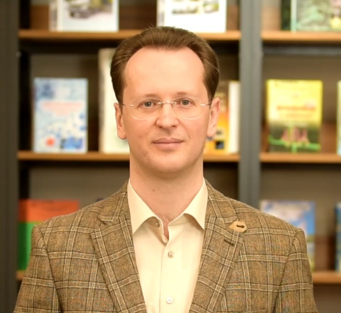 Фото спікера