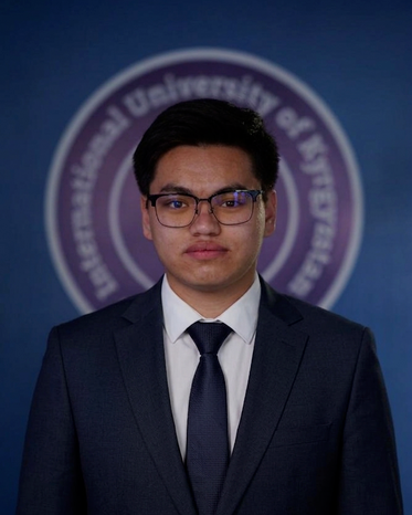 Адамбеков Сыймык