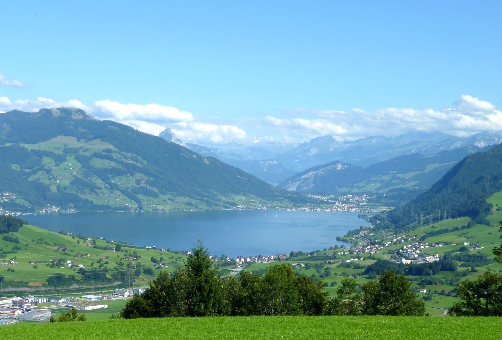 Zug, Switzerland – History, Attractions, and Things to Do