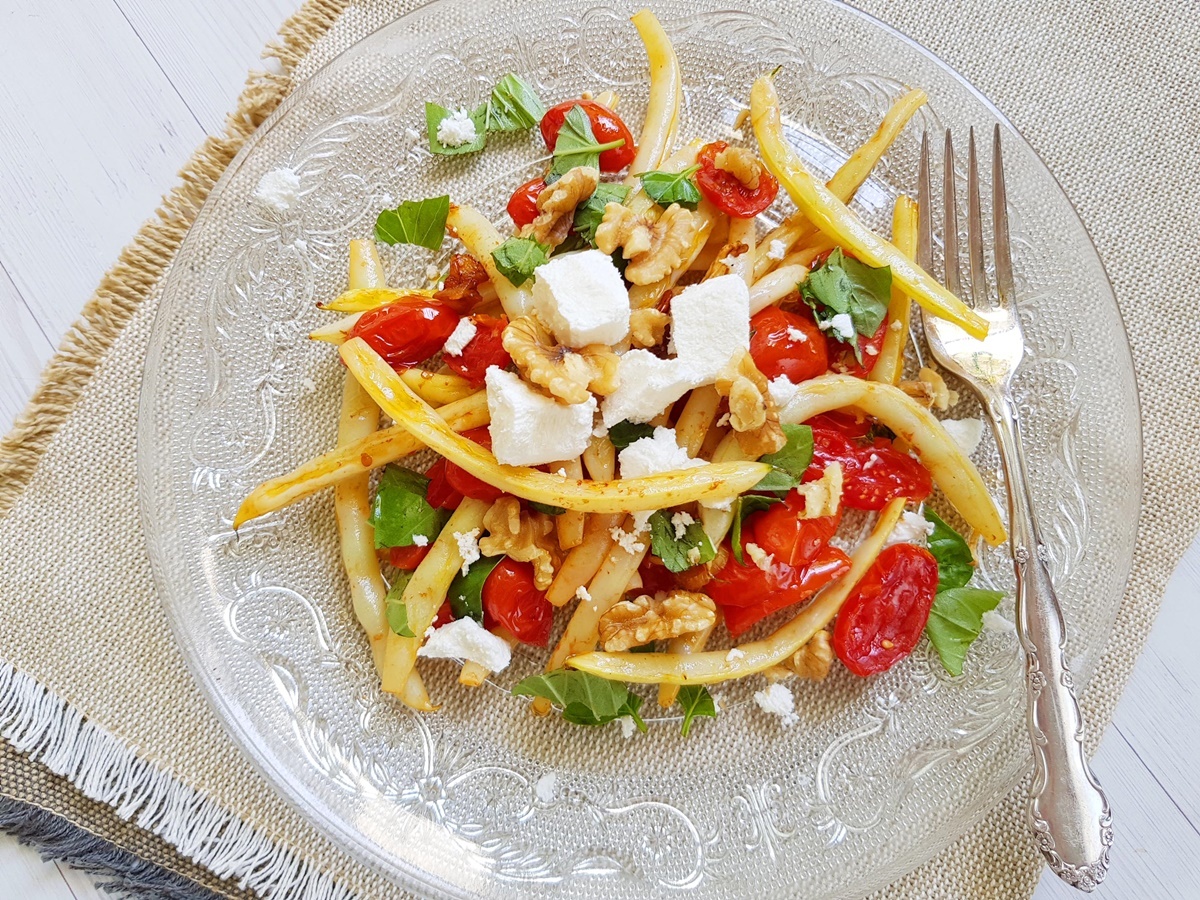 Салат из стручковой фасоли с грецкими орехами — рецепт с пошаговыми фото и видео