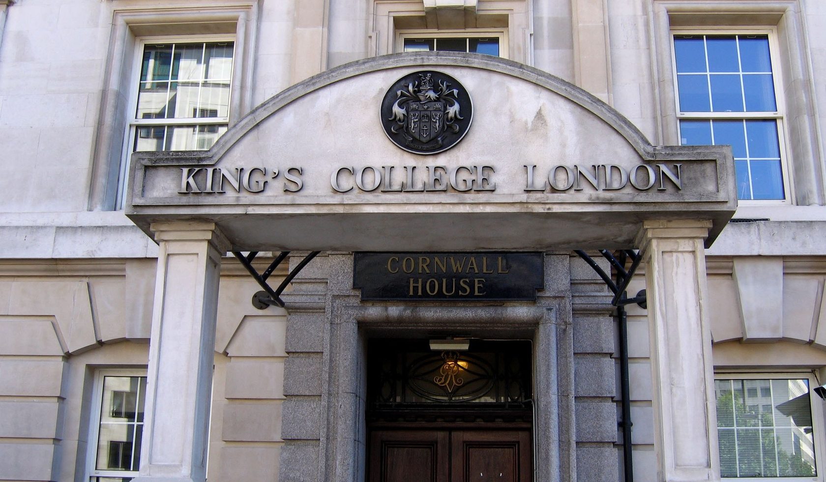 Kings College London
