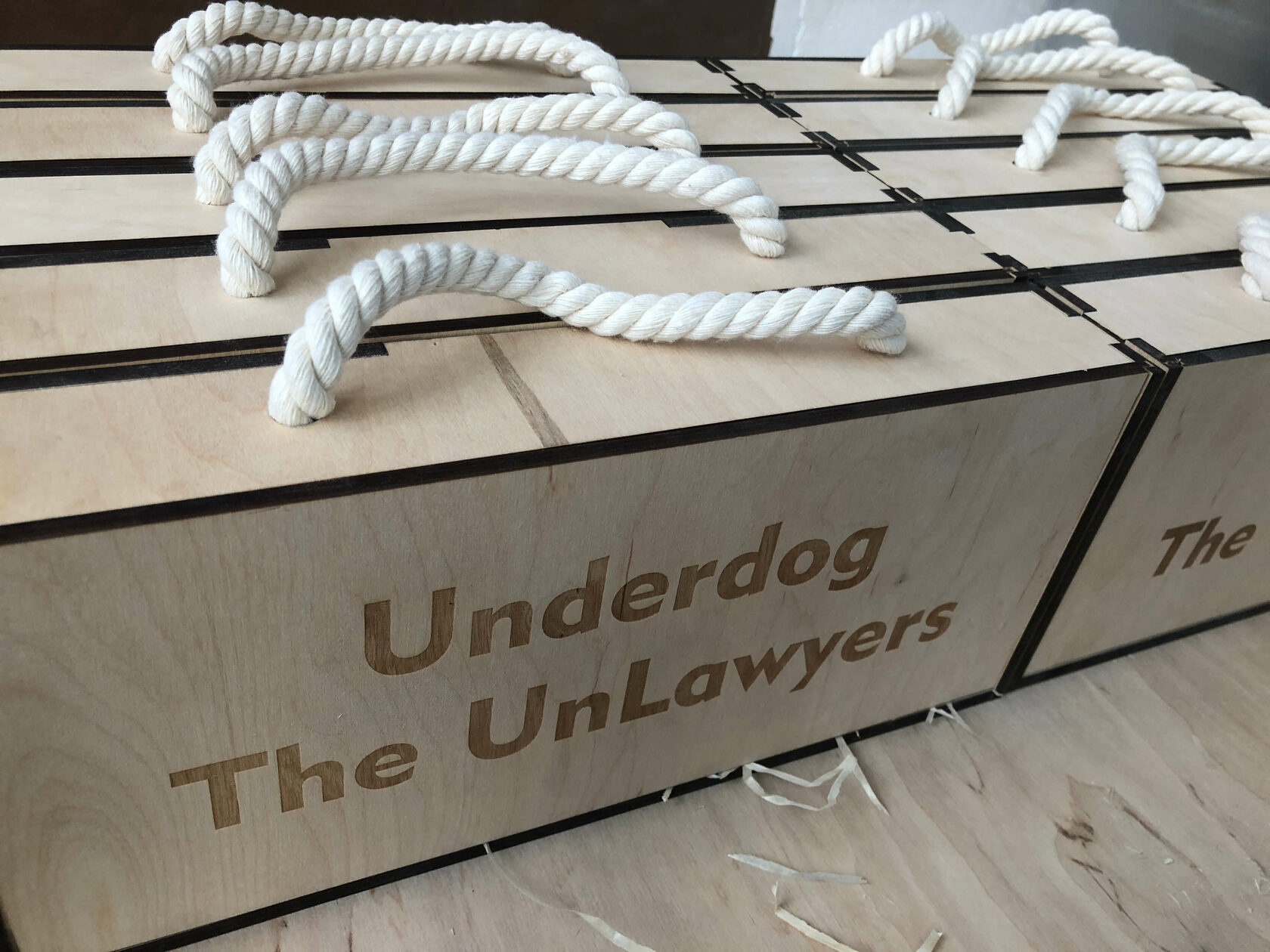 Дерев'яні коробки