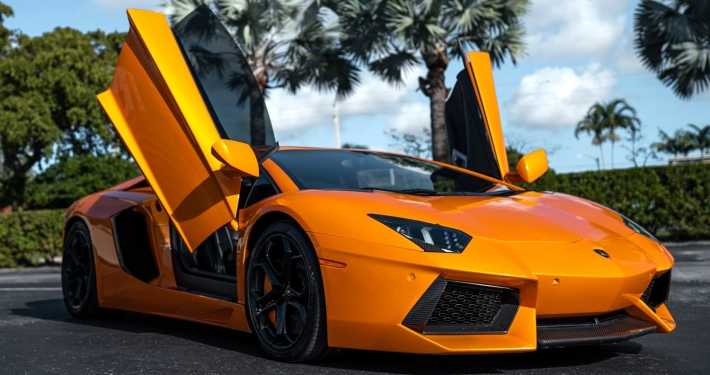Lamborghini Aventador Miami