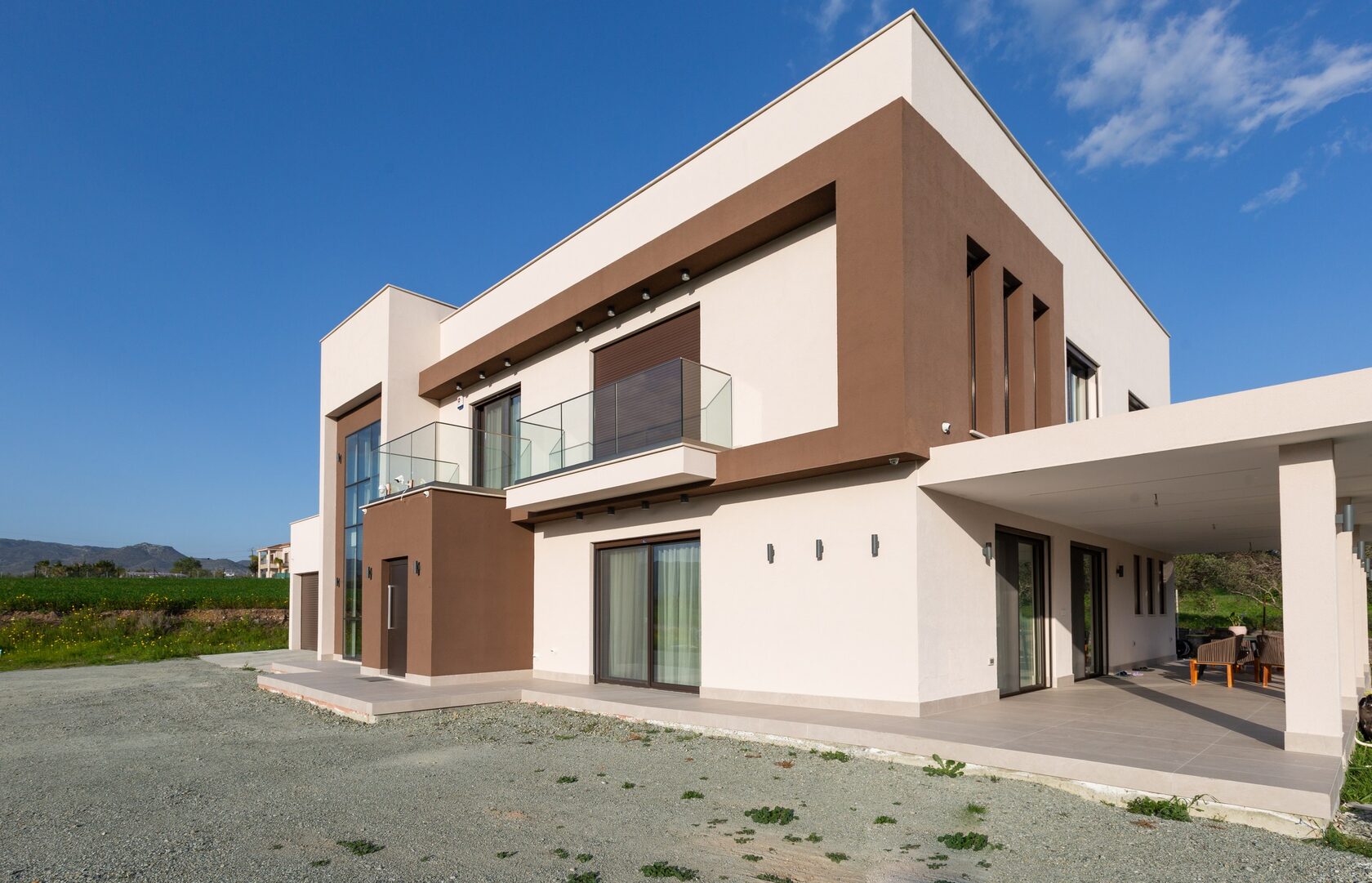 Modern residence in Limassol suburbs