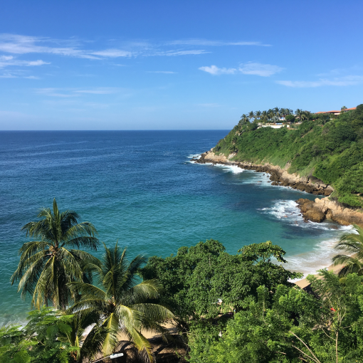 Bahias de Huatulco vista dron