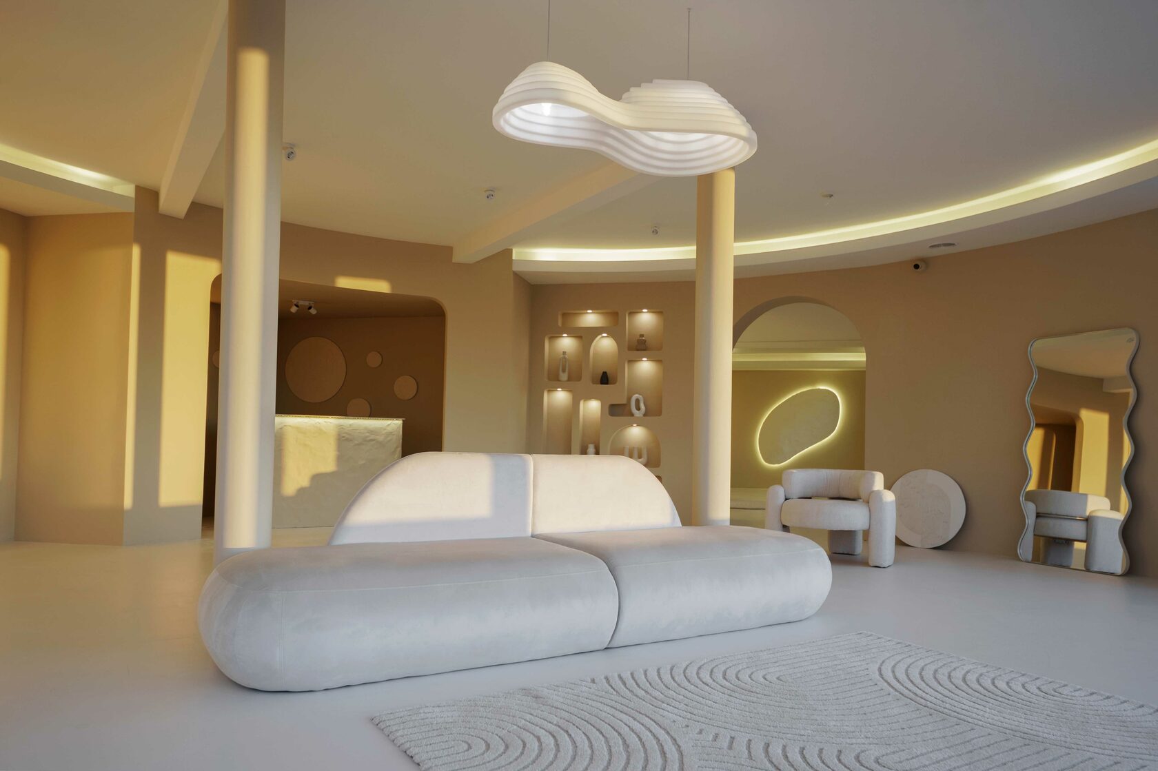 Фотосуреттердегі кеуделі шлюздер