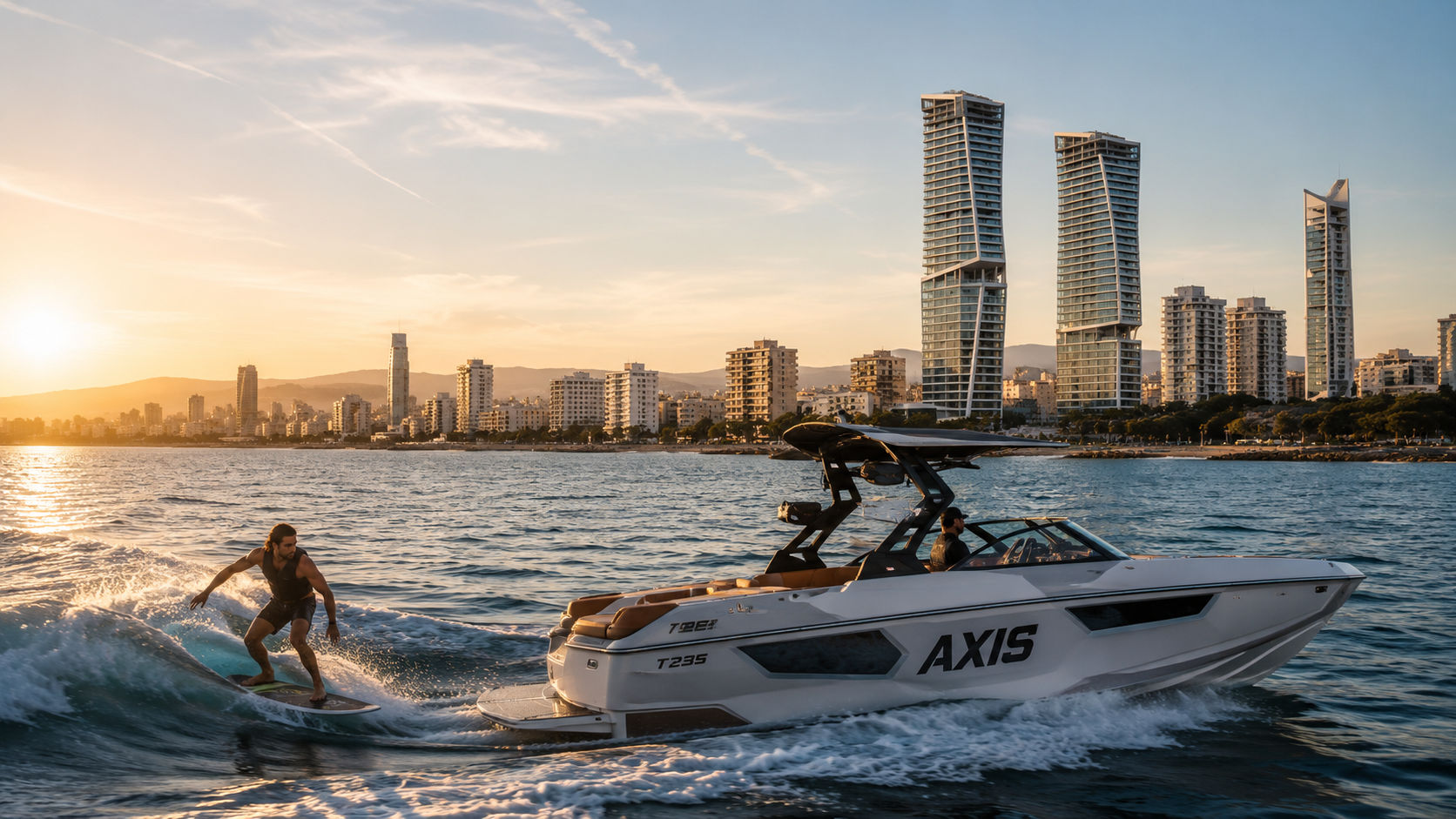Wakesurf sunset sea