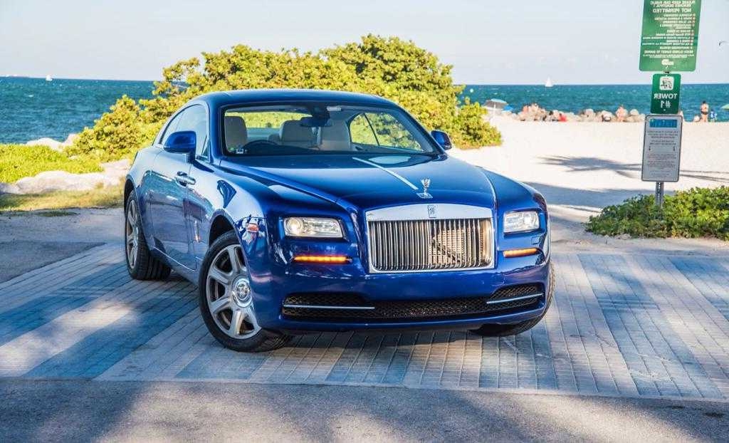 Rolls-Royce Wraith Blue