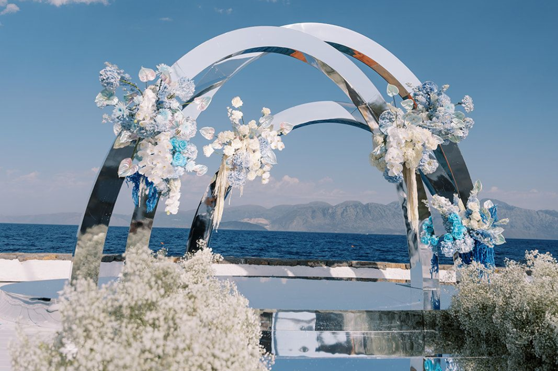 Wedding ceremony in Crete