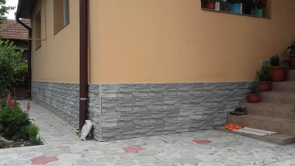 piatra decorativa soclu